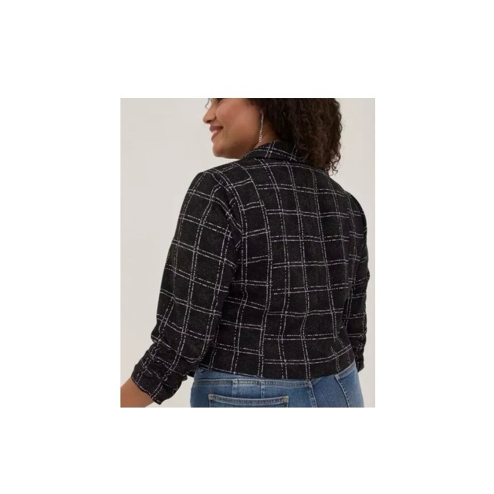 Torrid Rouched‎ Sleeve Crepe Plaid Blazer - Picture 8 of 9